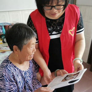 蘇州樂余：畜禽良種場開展“為老人朗讀，讓讀書變成聽書”活動 ... ...