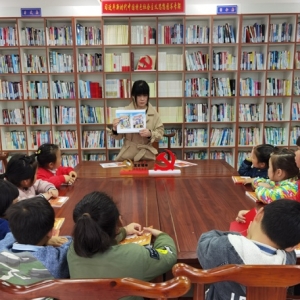 揚(yáng)州邗江酒甸社區(qū)：閱讀變“悅”讀 書屋變陣地