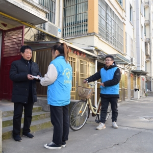 江蘇南通海安：“四個(gè)注重”暖人心 車簍書香飄萬家